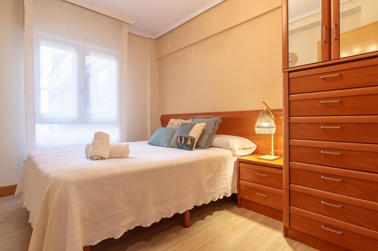 Fika, Vivienda Turistica Urbana Con Wifi Appartement Bilbao Buitenkant foto