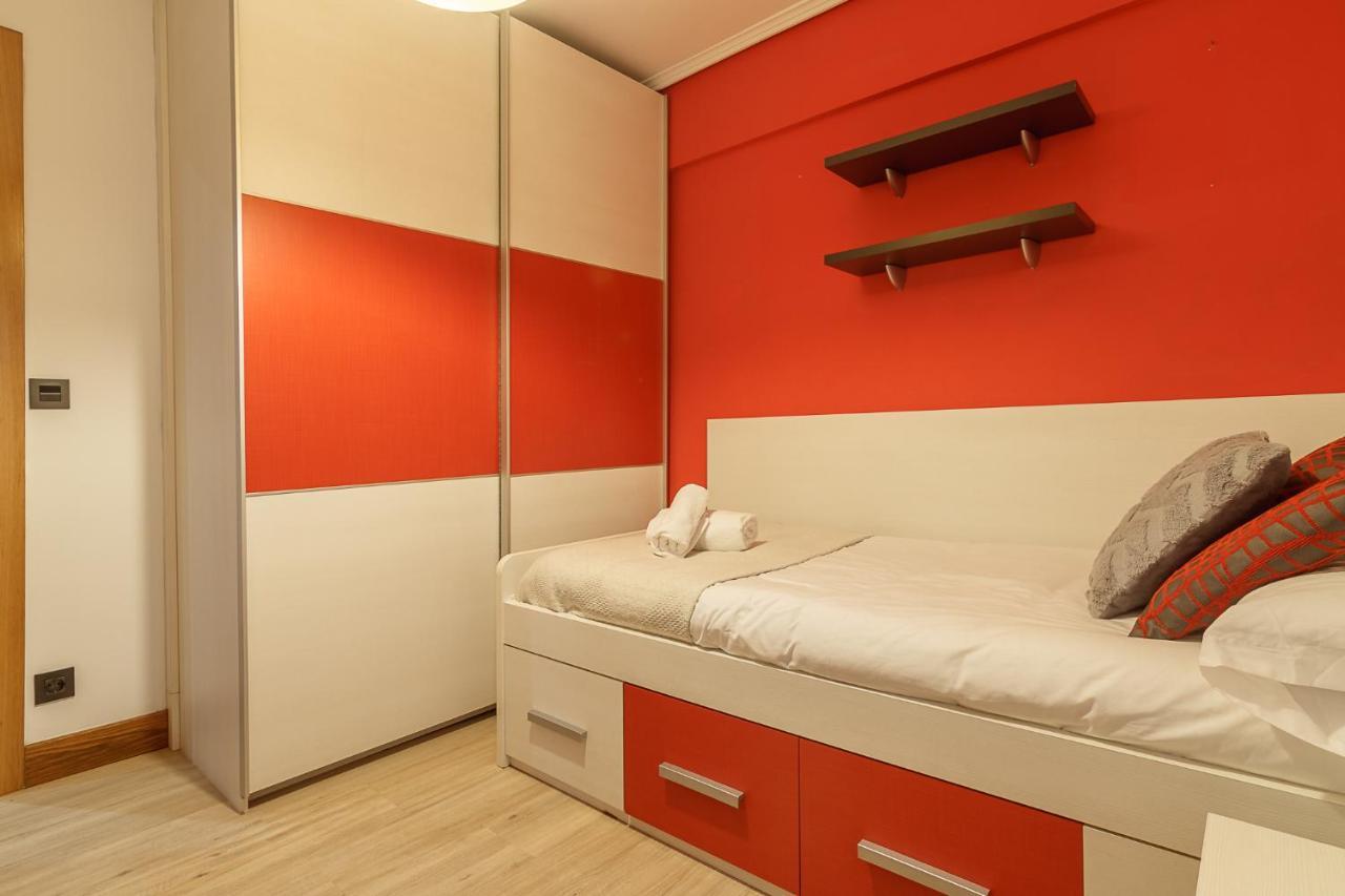 Fika, Vivienda Turistica Urbana Con Wifi Appartement Bilbao Buitenkant foto
