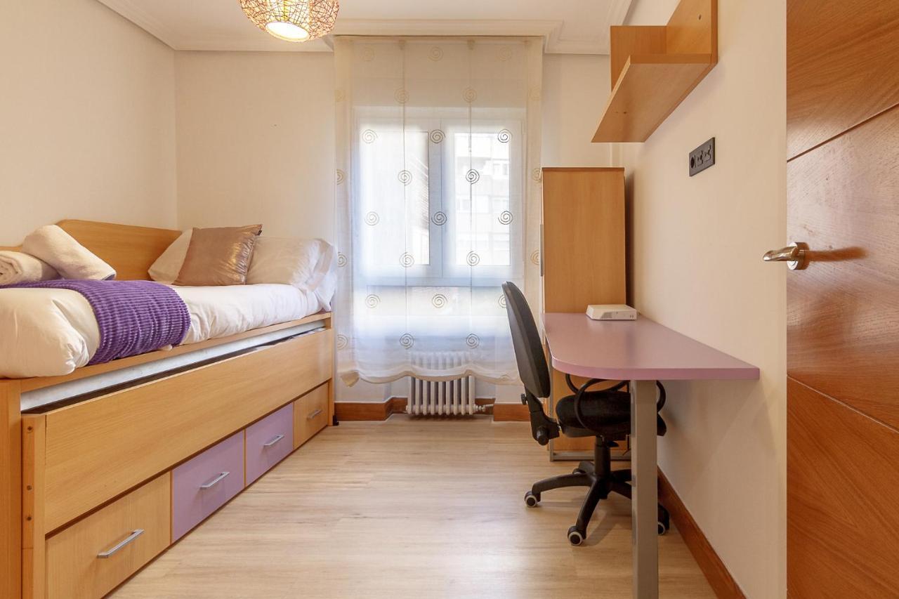 Fika, Vivienda Turistica Urbana Con Wifi Appartement Bilbao Buitenkant foto